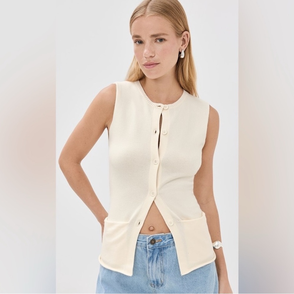 Lioness Ivory Sleeveless Button-Down Shirt